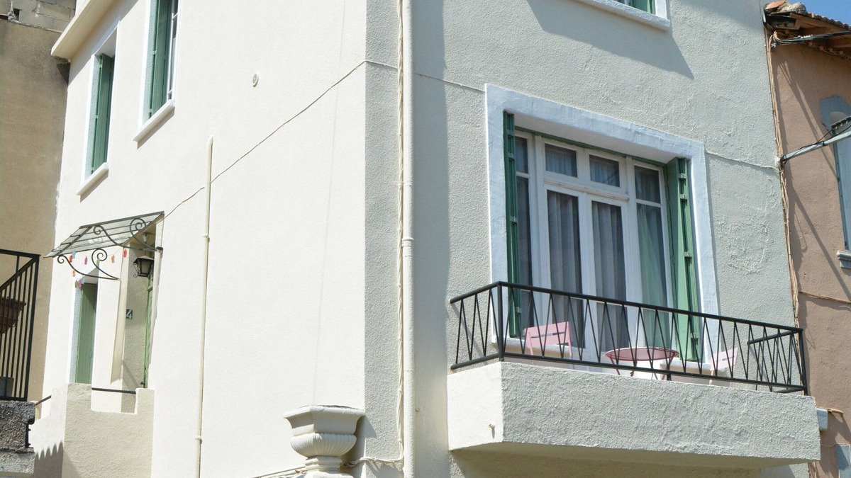Quillan House | Quillan House and Studio apartment with rooftop terrace in Centre of Quillan