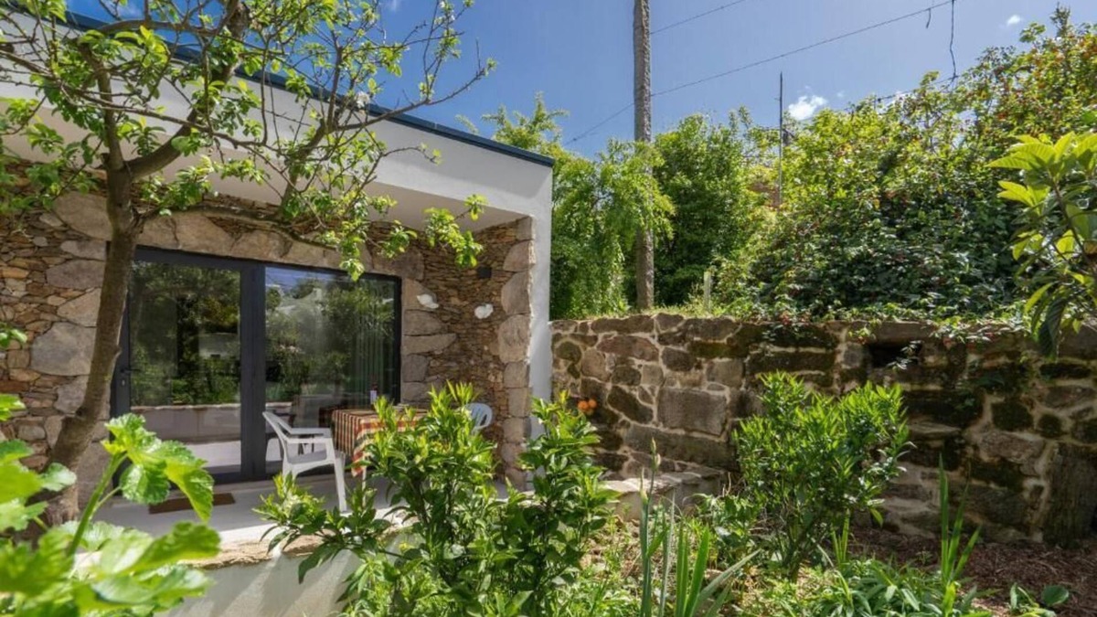 Arco de Baulhe House | Quinta De Fundevila - Private farm - Couple Suite