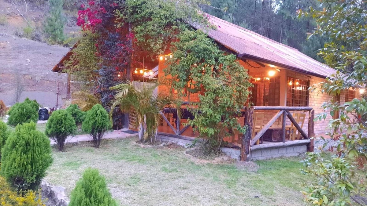Gualaceo Cottage | Quinta LA Veranera, Ubicado A 20 Minutos DE LA Ciudad DE Cuenca-ecuador