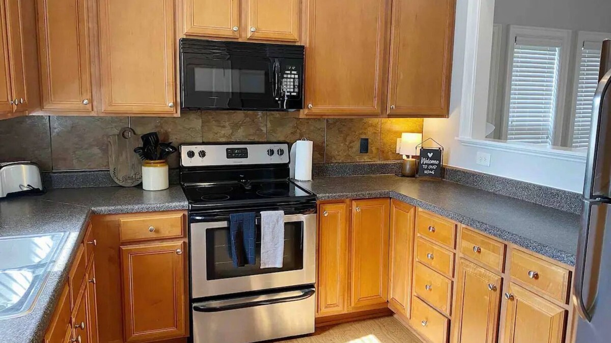 Umstead House | Quintessential Charleston 2Br Home In Brier Creek
