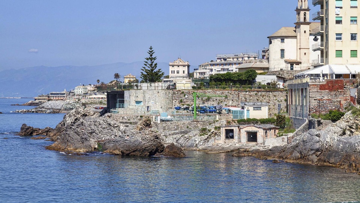 Nervi Apartment | Quinto Seaview Apartment by Wonderful Italy
