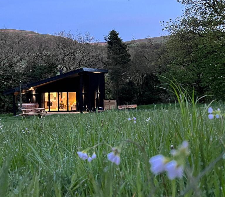 Llanbrynmair Ski Chalet | Quirky, Luxury Hideaway