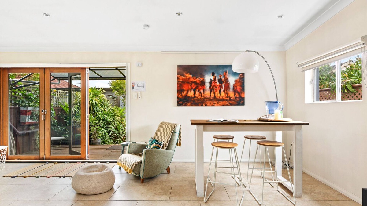 Marrickville House | Quirky Marrickville 1-Bed with Courtyard by Shops