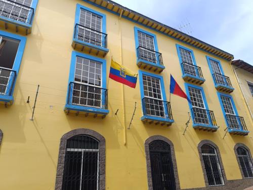 Quito Historic Center Hostel | Quito Basecamp - Adventure Hostel