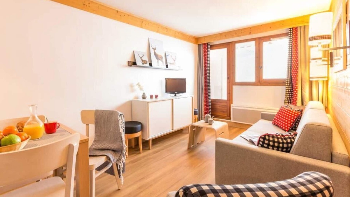 Les Bruyeres Apartment | Résidence Pierre & Vacances Aconit**** - Apartment for 6 people - 1 bedroom + 1 sleeping area