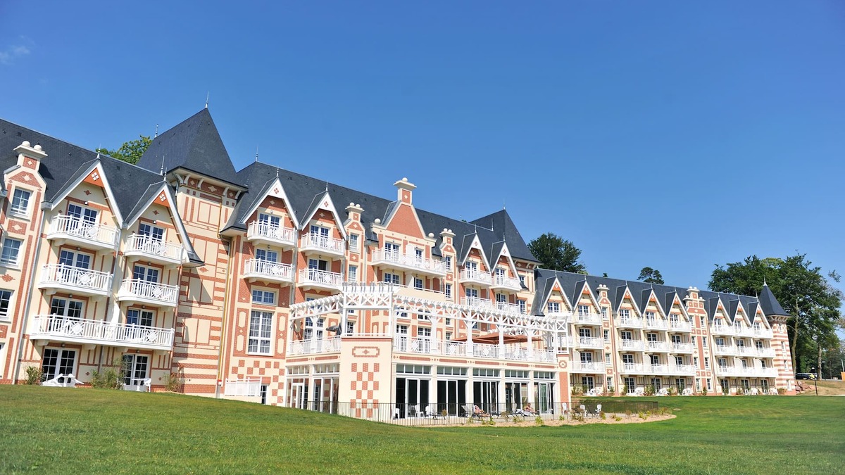 Bagnoles-de-l'Orne House | Résidence b’o cottage- b’o resort thermal & spa