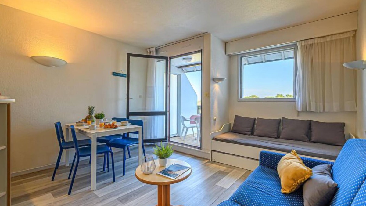 Carnac Apartment | Résidence Bleue Océane by Interhome