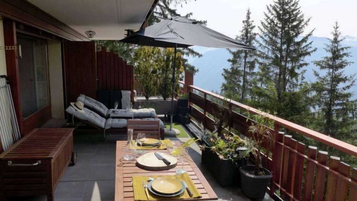 Montana Apartment | Résidence Byblos 11 by Interhome