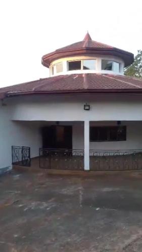 Bamendjou Villa | Résidence du pélèrin - La coupole