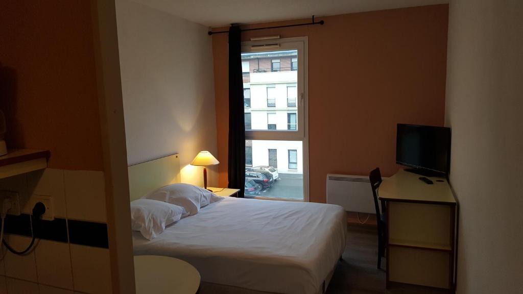 Margny-les-Compiegne Apartment | Résidence Hôtelière Poincaré