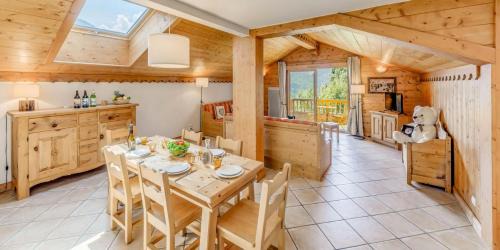 Champagny-en-Vanoise Apartment | Résidence Les Alpages - 4 Pièces pour 8 Personnes MAE-7121