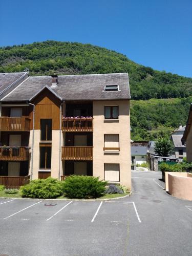 Bagneres-de-Luchon Apartment | Résidence Peyresourde