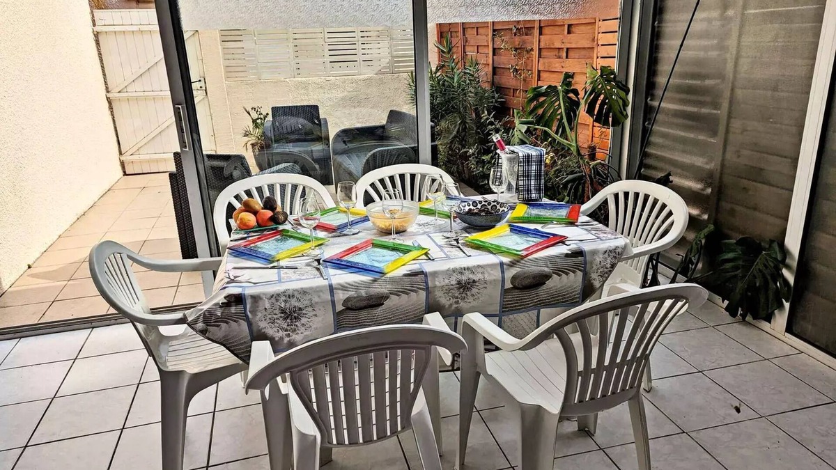 Marseillan Plage Apartment | Résidence Phocéa (res. Le) - Spacious apartment with WIFI and air conditioning