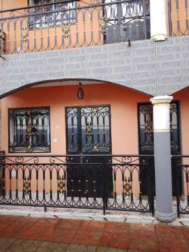 Bafoussam Apartment | Résidence REHA