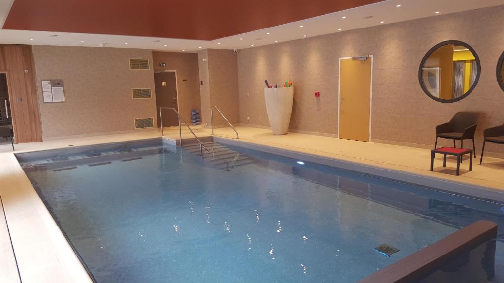 Bezannes Apartment | Résidence Séniors Domitys Les Hautes Feuilles