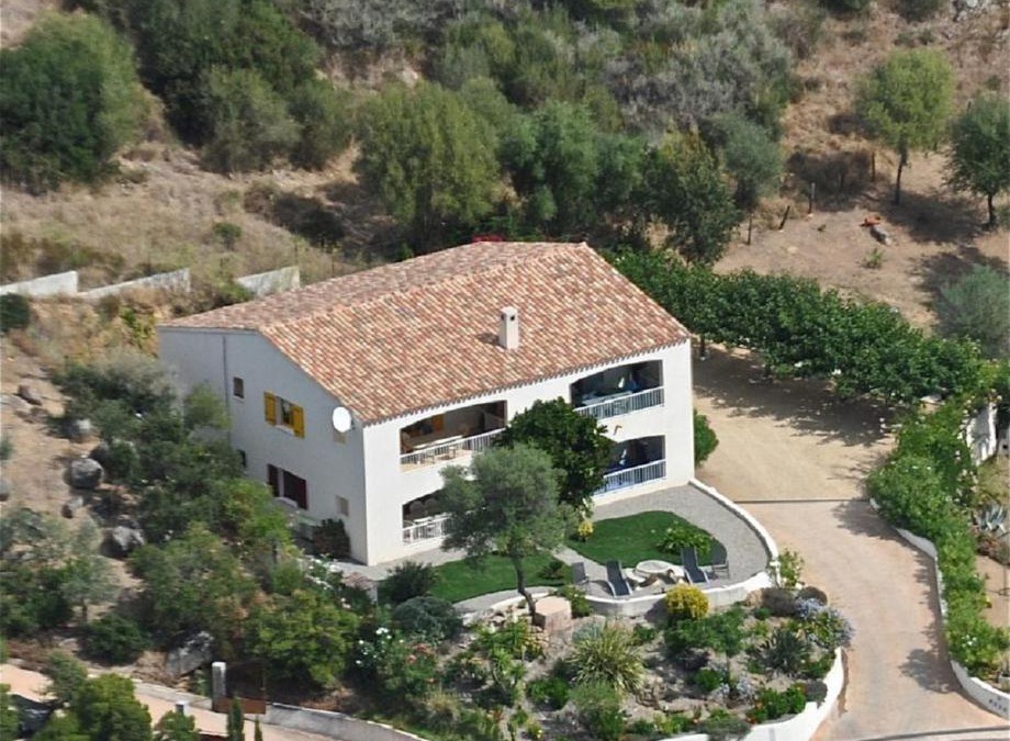 Casaglione Apartment | Résidence U MELU Grand T2 BLEU en rez de jardin