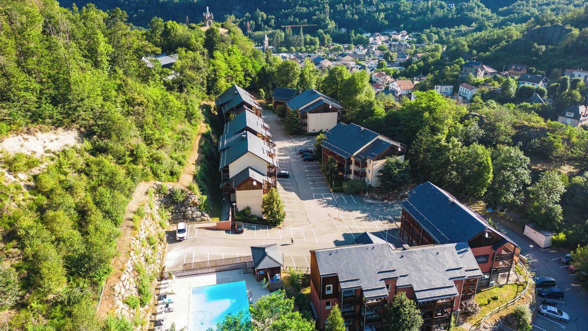 Ax-les-Thermes House | Résidence Vacancéole Le Domaine de la Vallée d'Ax