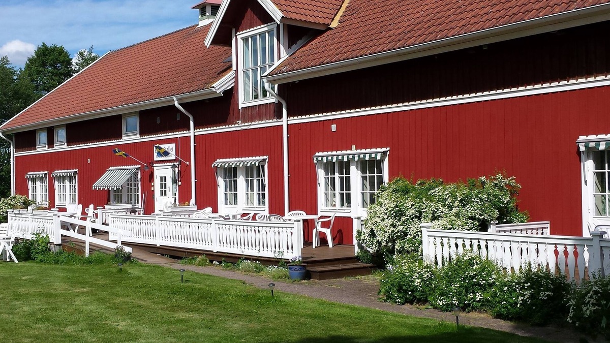 Hjo Municipality Bed & Breakfast | Röda Stallet B&B