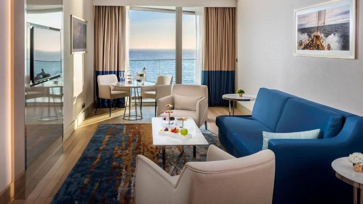 Bakırkoy House | R 1821 Crowne Plaza Istanbul Florya