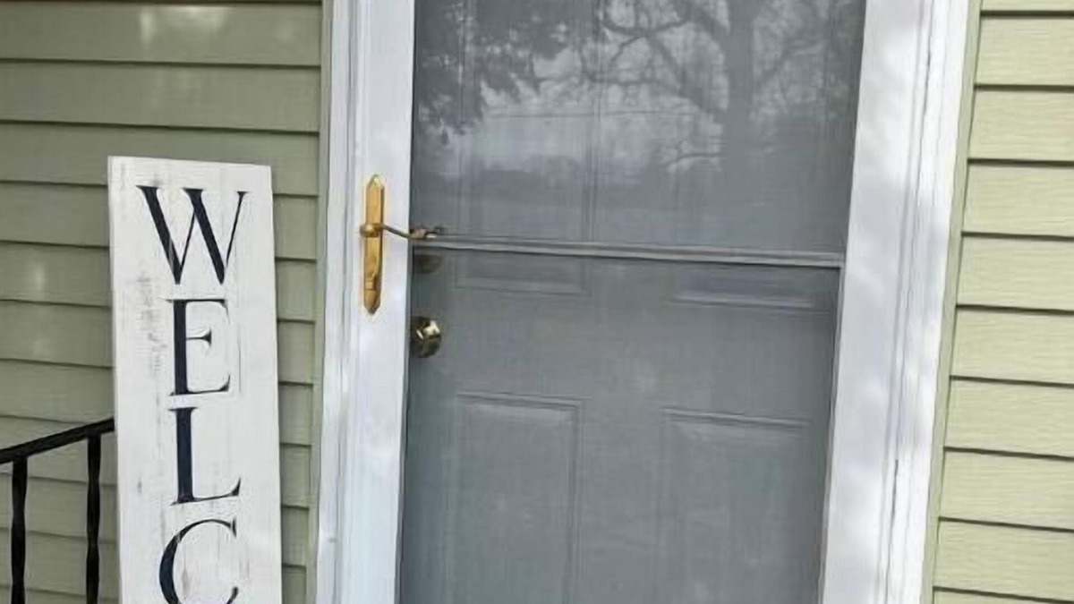 Detroit Lakes Cabin | R and M Escape