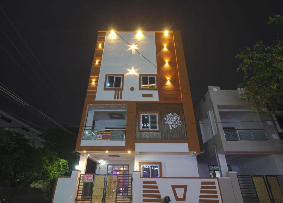 Hyderabad House | R D CONVENTION AND LUXURY ROOMS