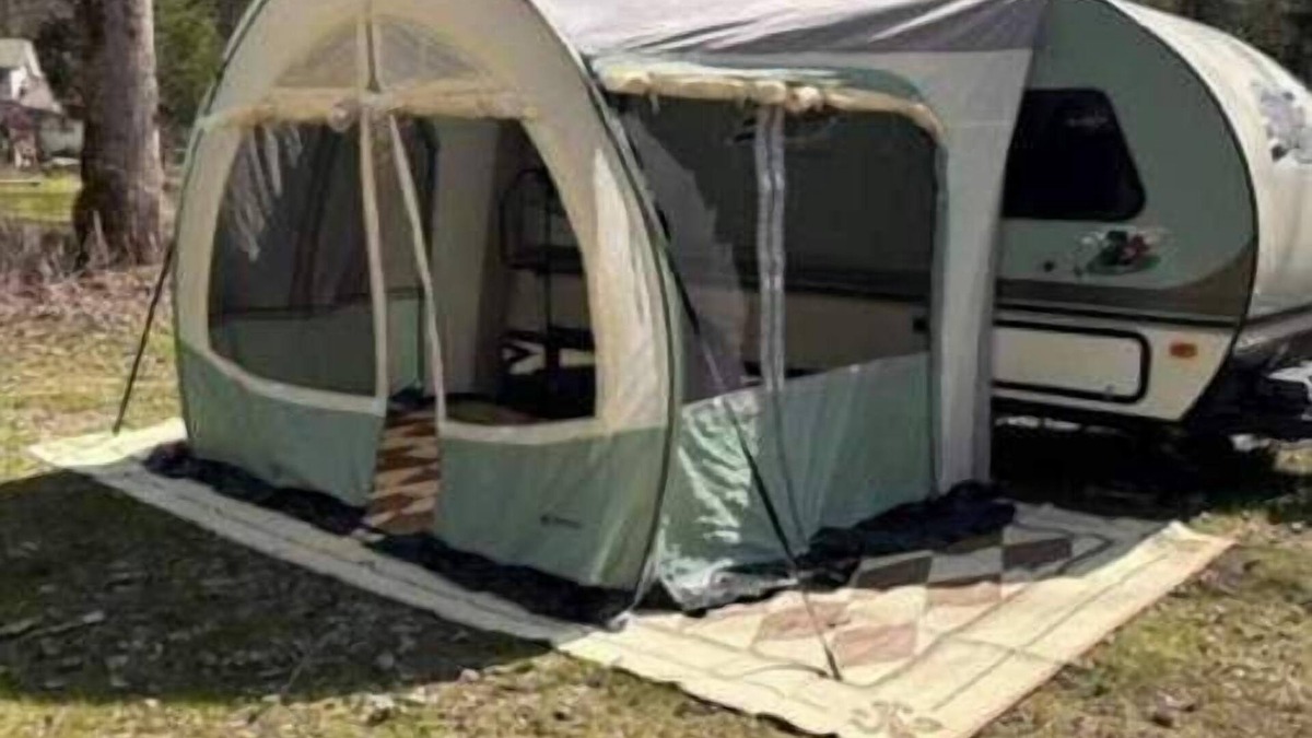 Lime Kiln House | R-Pod #3 Camping without the hassle or the crowds