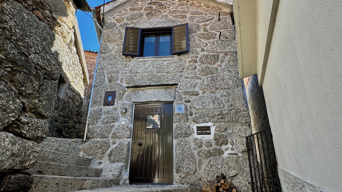 Alvoco da Serra House | Raízes da Serra | Casa Alvoco