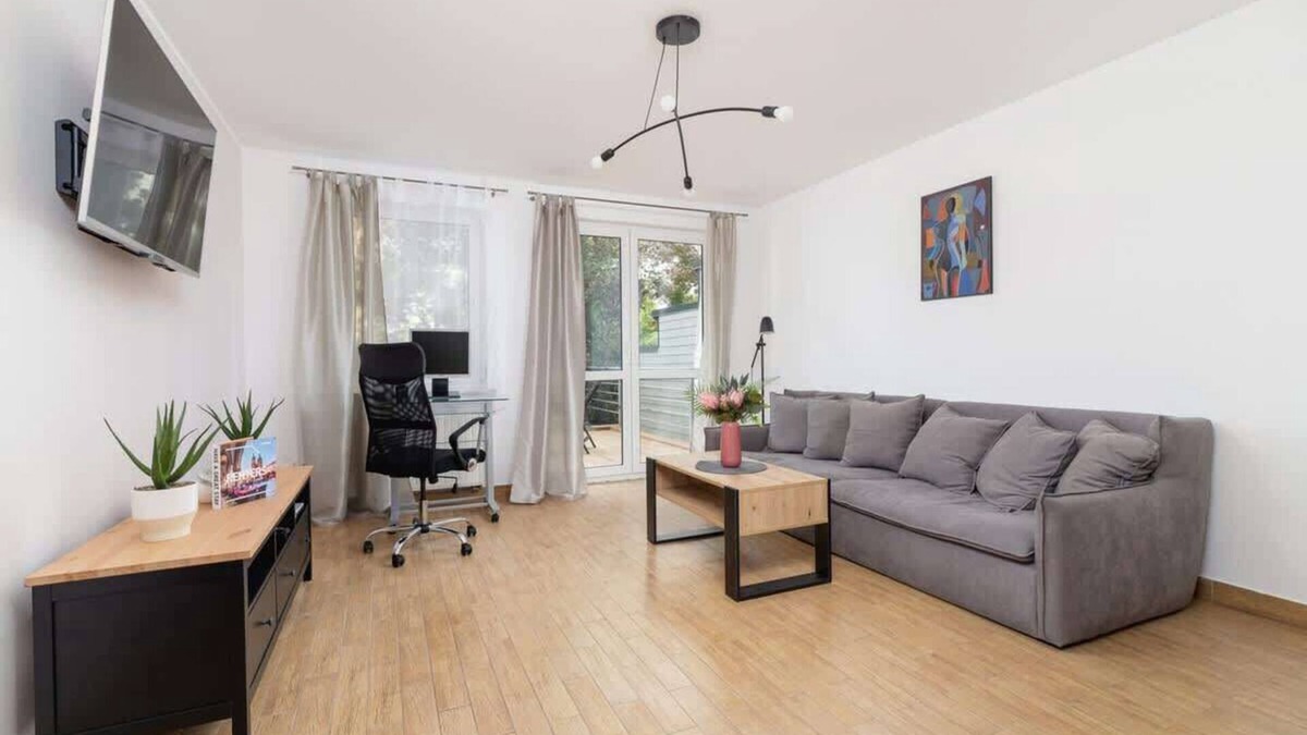 Lagiewniki Apartment | Raciborska 15D | Remote Work Apartment | Balcony