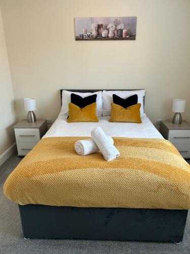 Radbourne House | Radbourne House - Spacious 2 Bed, Home from Home in Derby