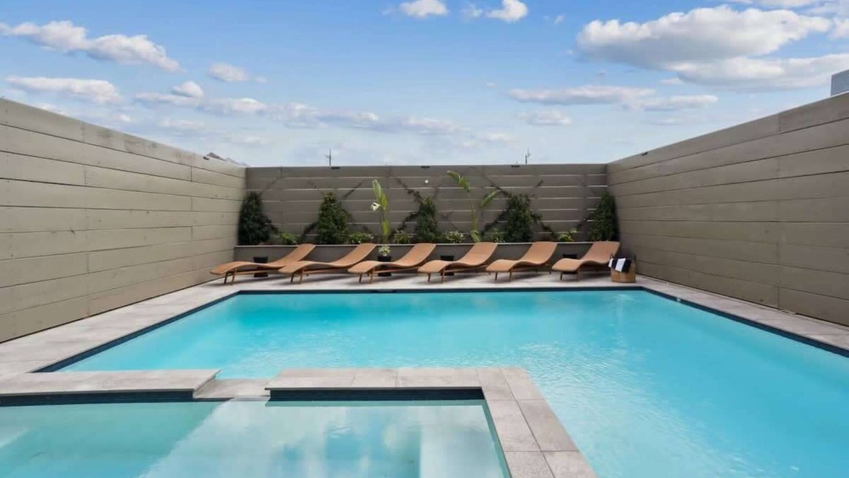 Faubourg Lafayette House | Radiant New Construction | Heated Pool & Spa