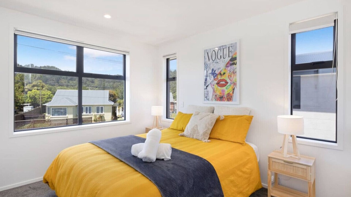 Lower Hutt House | Radiant Spot on Biddle Crescent