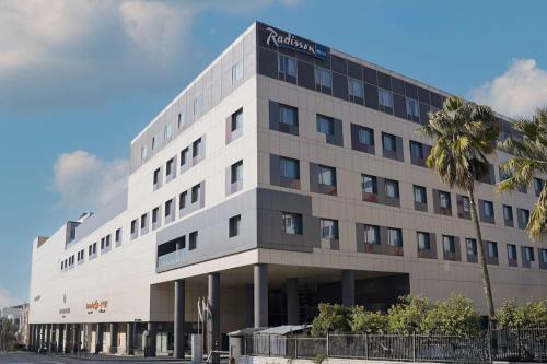 Al Swaifyeh Hotel | Radisson Blu Hotel, Amman Galleria Mall