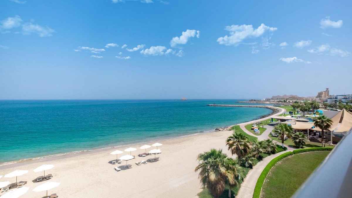 Al Kubus Hotel | Radisson Blu Resort, Fujairah