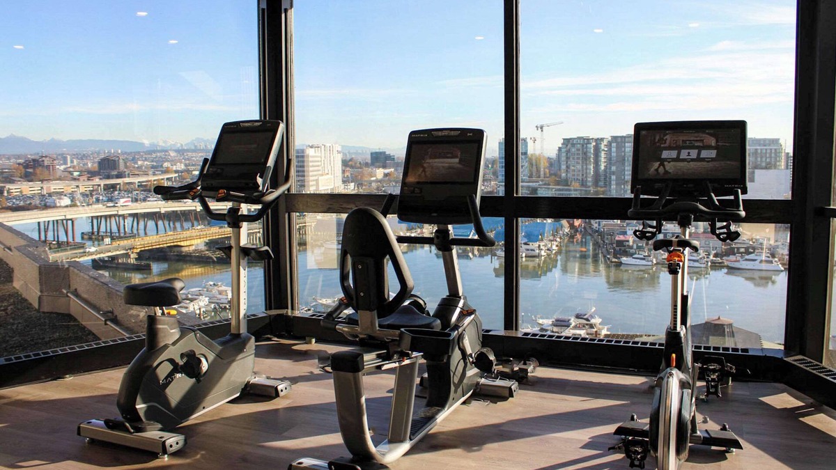 Richmond Hotel | Radisson Blu Vancouver Airport Hotel & Marina