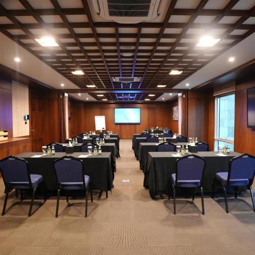 Erbil Hotel | Radisson Hotel & Residences Erbil