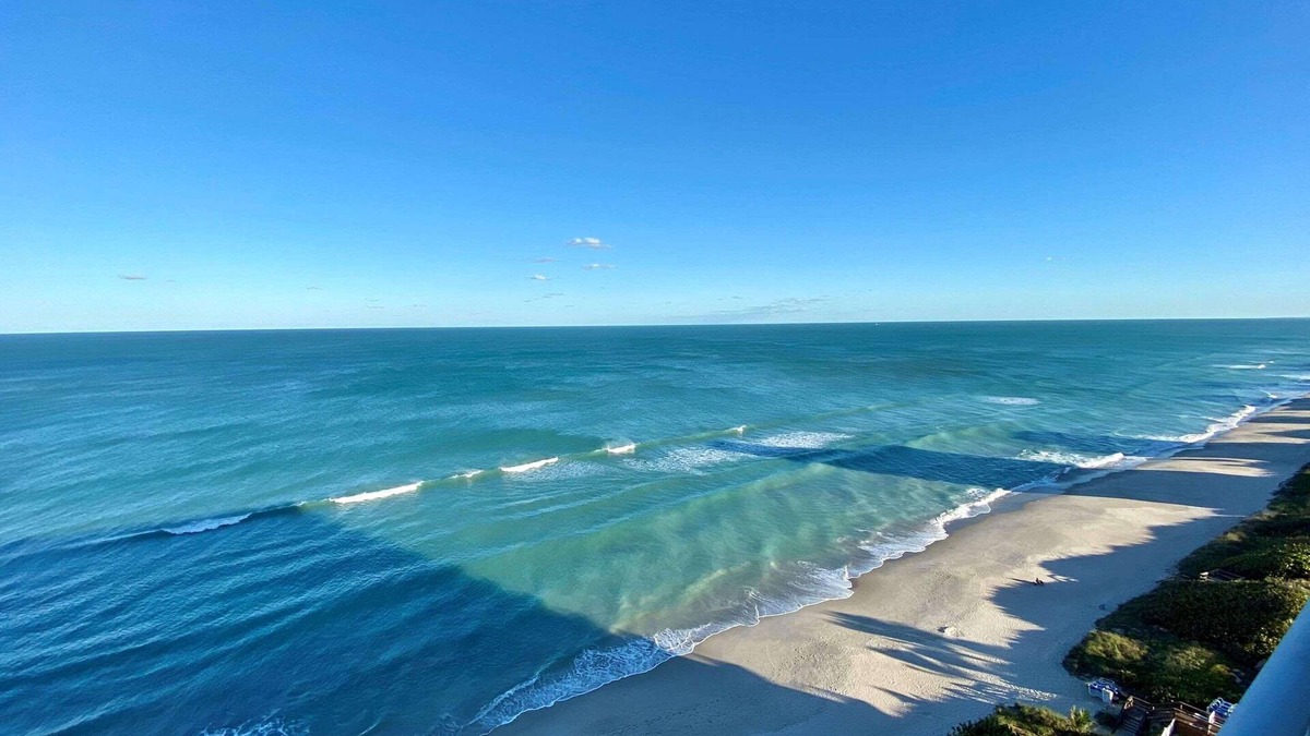 Indialantic Hotel | Radisson Suite Hotel Oceanfront
