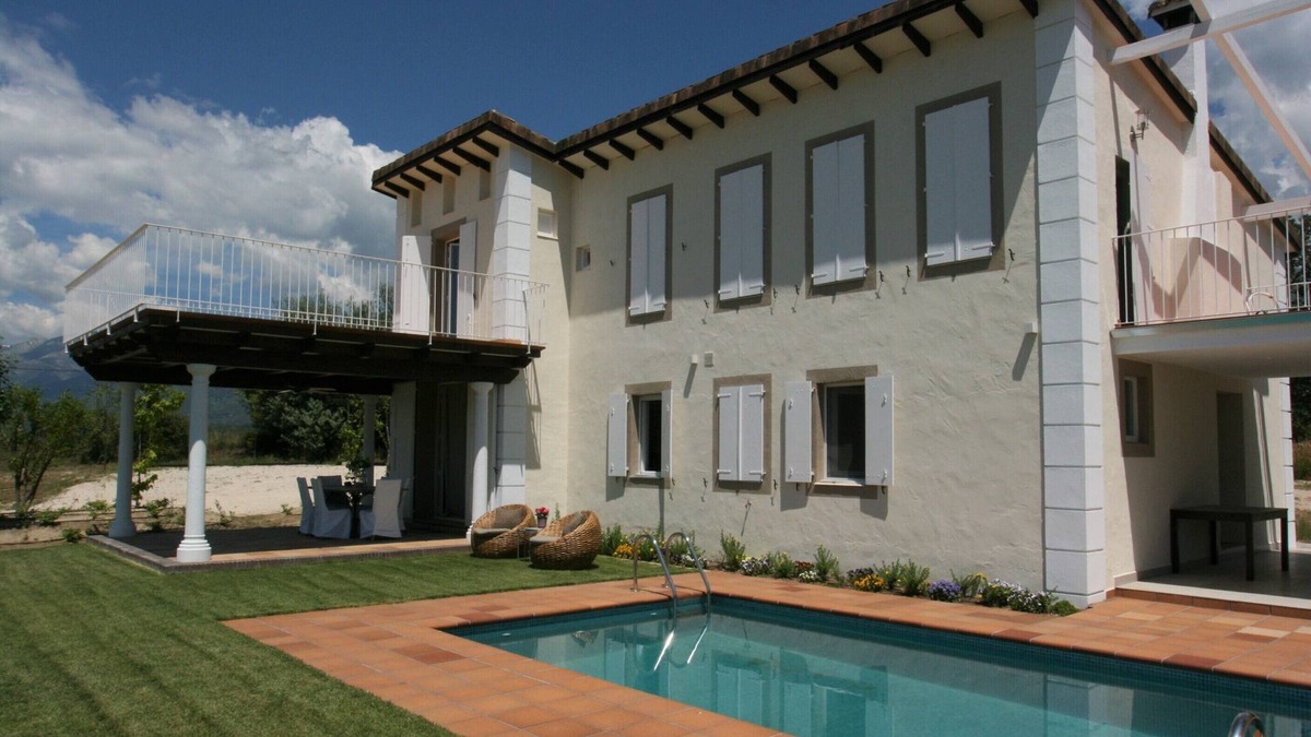 Candeleda House | RAFIKIS ’HOME- Disconnection in nature