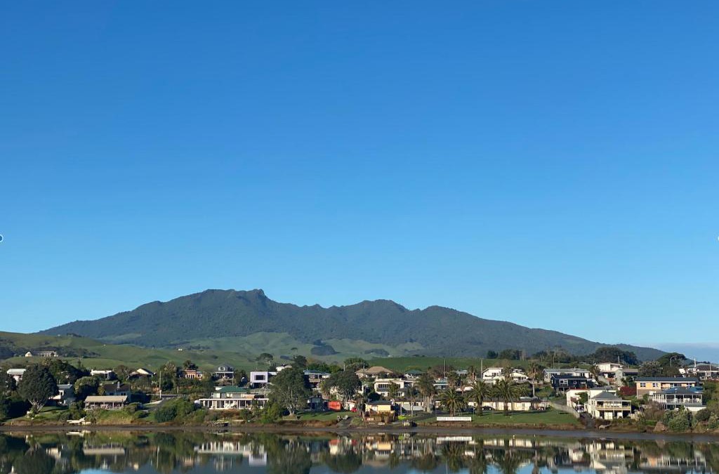 Raglan Hotel | Raglan West Accommodation Units