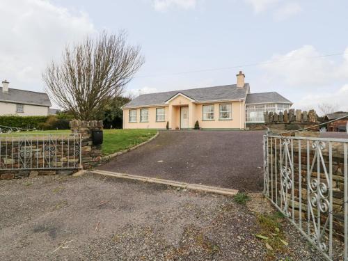 Castletownsend House | Raheen