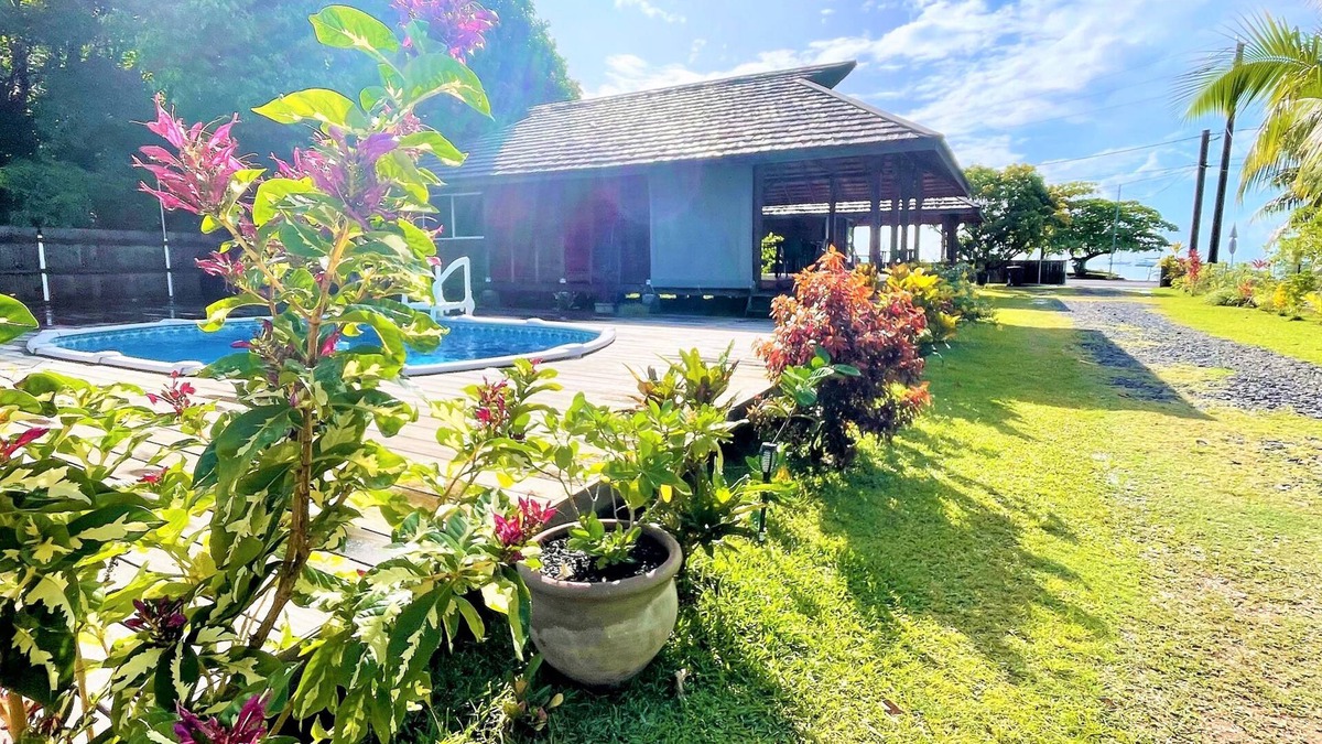 Uturoa Apartment | RAIATEA - Orion Pool Bungalow