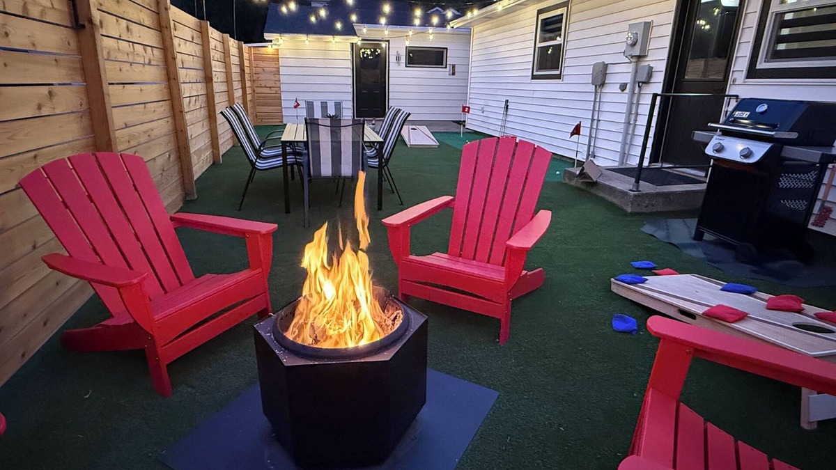 Orange City House | Raider Roost-Putting Green/Fire Pit/Game Room Close to NWC & Downtown!
