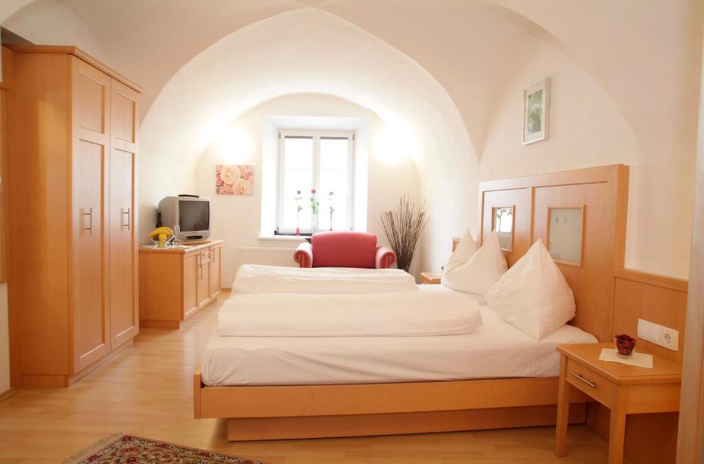 Ehrenhausen Apartment | Raiffeisenhof Appartements