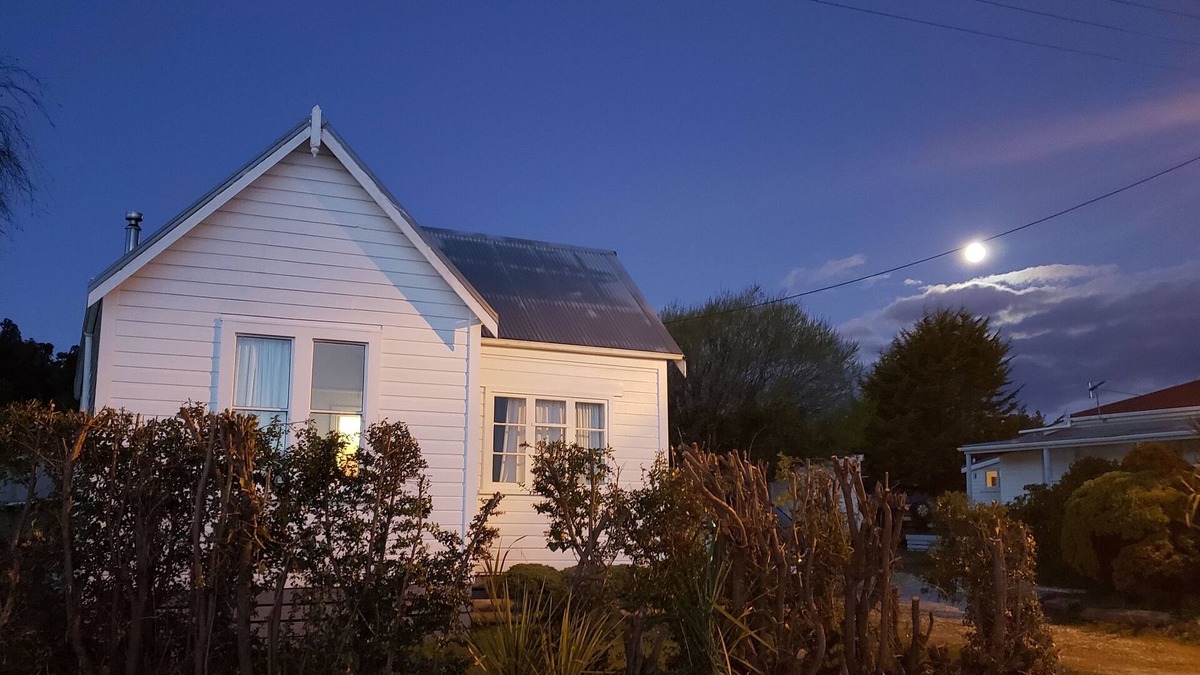 Ohakune House | Railway Row Holiday Home, The Junction, Ohakune.