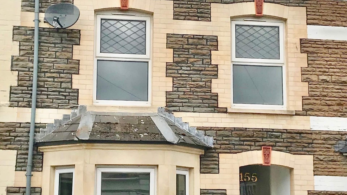 Splott House | Railway Street by Switchback Stays