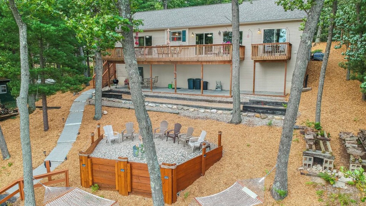 Baldwin Cottage | Rainbow Lake Luxury Beachfront Oasis with Hot Tub! - Hosted by Simple Lyfe Stays