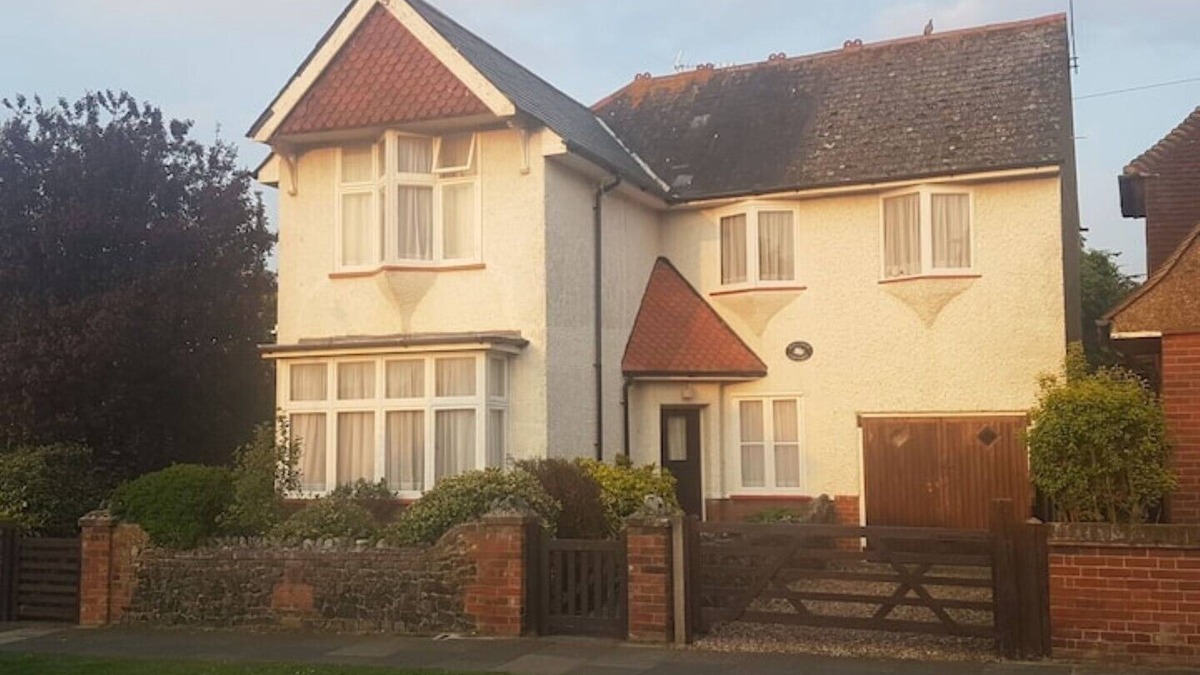 Birchington Cottage | Raleigh Cottage Detached 3 bed House in Quiet Area