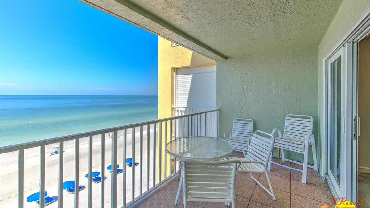 North Redington Beach Condo | Ram Sea 406 is a Silver Tier 2-bedroom 2 bath Gulf Front Condo on 4th Floor