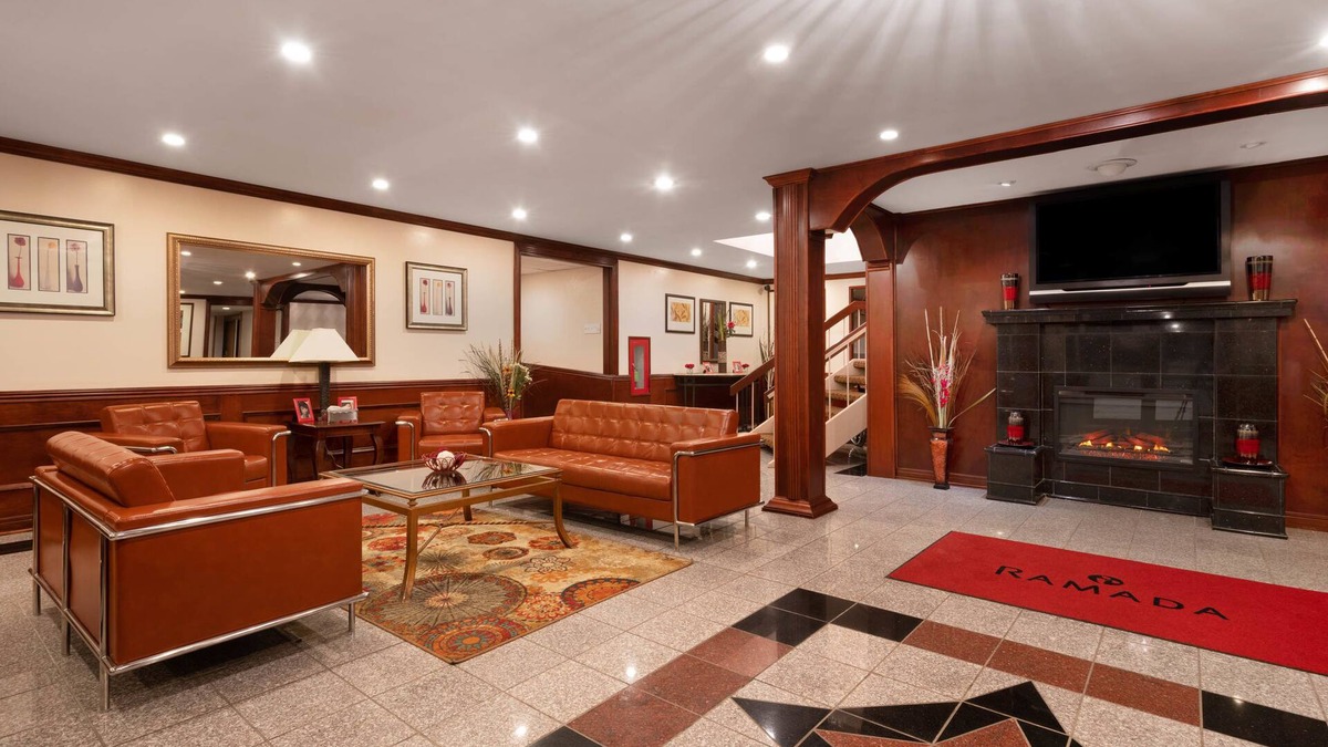 Albert Lea Hotel | Ramada by Wyndham Albert Lea