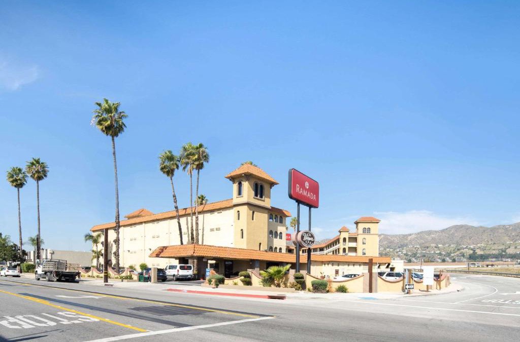 Burbank Hotel | Ramada by Wyndham Burbank Airport
