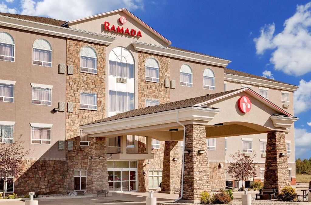 Lac La Biche Hotel | Ramada by Wyndham Lac La Biche